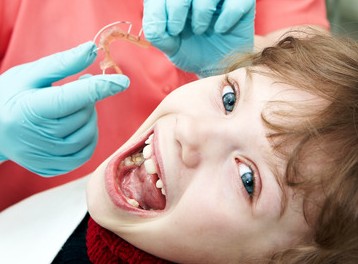 Calgary Orthodontist Shares Signs You May Need Braces | Cory Liss Orthodontics | Calgary and Alberta
