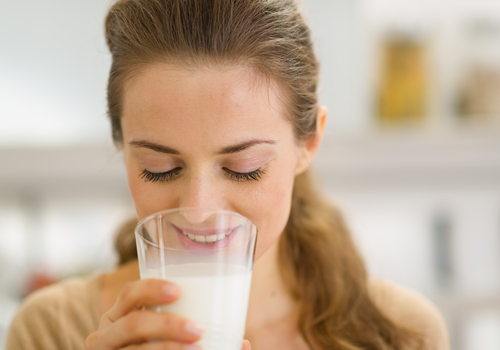 Drinking Milk to Keep Teeth Strong